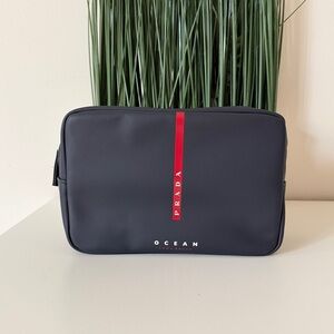 New Prada Luna Rossa Ocean Pouch Travel Toiletry Bag Cosmetic Case Navy